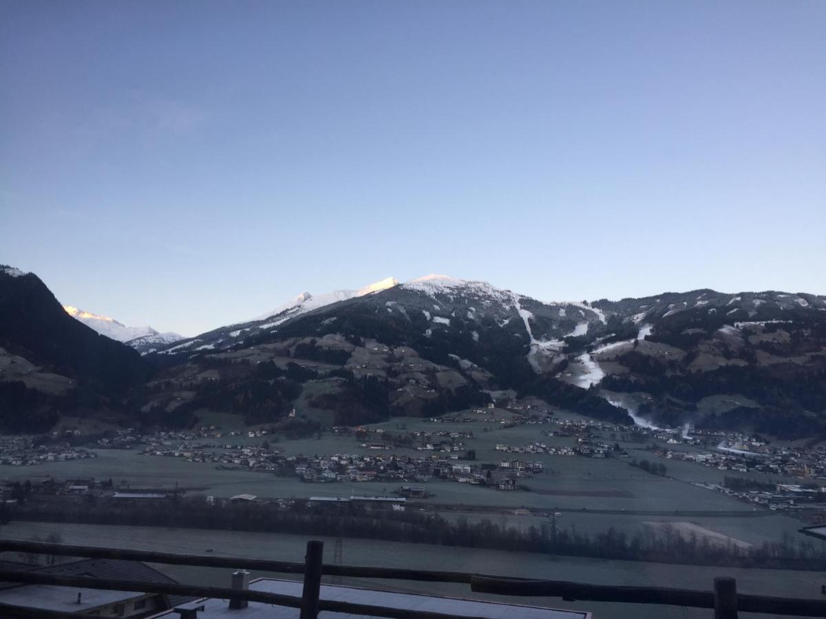 Apart Wexwood Hart im Zillertal Exteriör bild