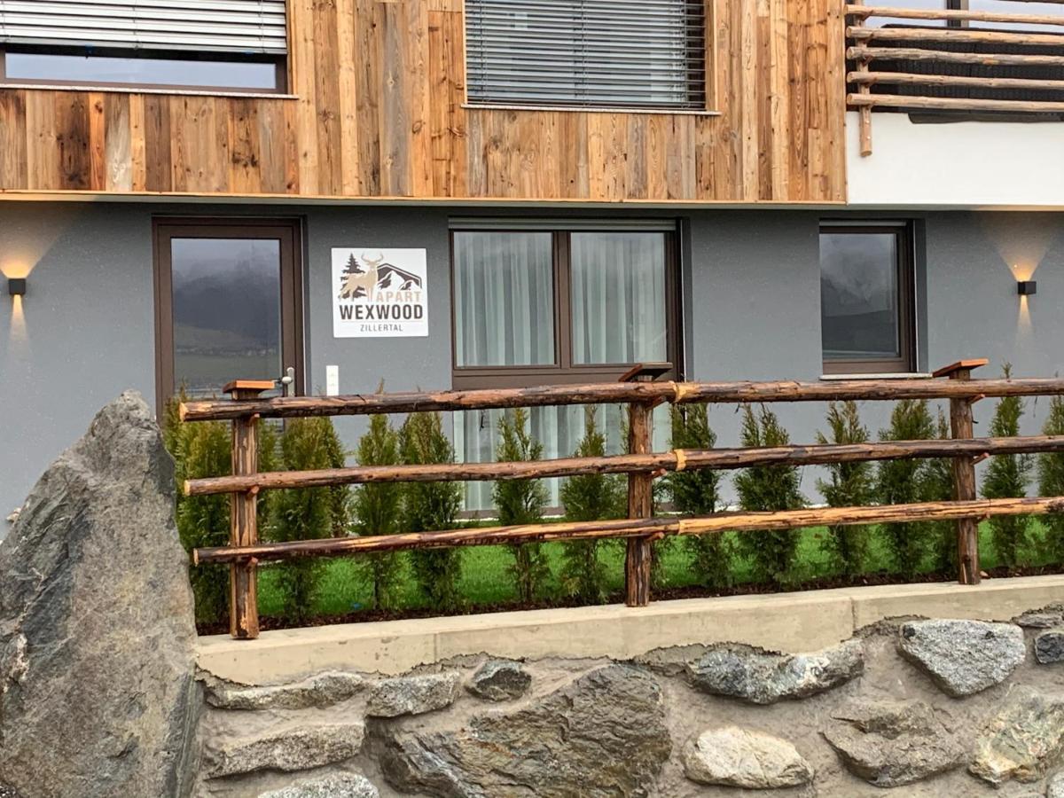 Apart Wexwood Hart im Zillertal Exteriör bild